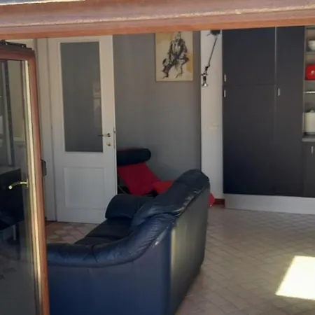 Corte Cavour. Mansarda Nel Cuore Della Citta * Ραβένα