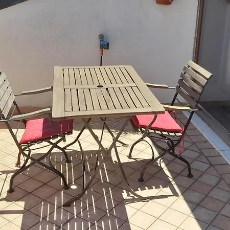 Apartman Corte Cavour. Mansarda Nel Cuore Della Citta Ravenna