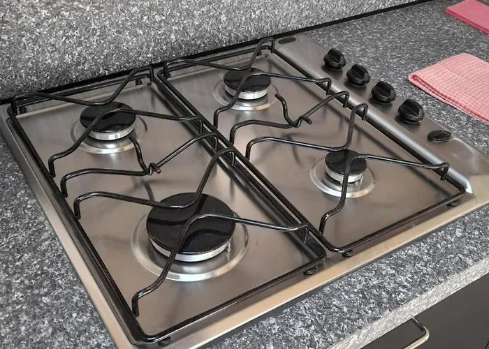 Corte Cavour. Mansarda Nel Cuore Della Citta شقة