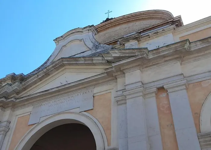 Corte Cavour. Mansarda Nel Cuore Della Citta شقة رافيننا