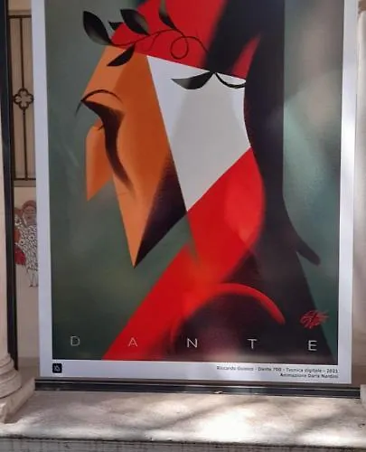 Corte Cavour. Mansarda Nel Cuore Della Citta 拉文纳