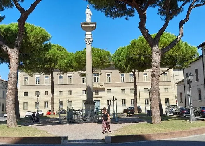 Corte Cavour. Mansarda Nel Cuore Della Appartamento *