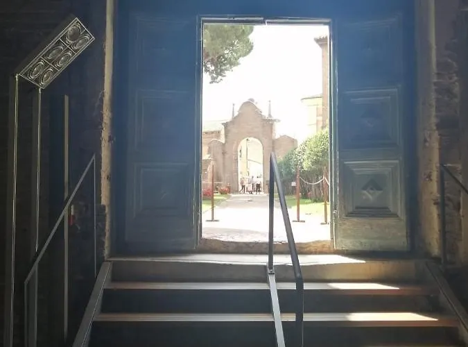 Corte Cavour. Mansarda Nel Cuore Della Citta شقة رافيننا