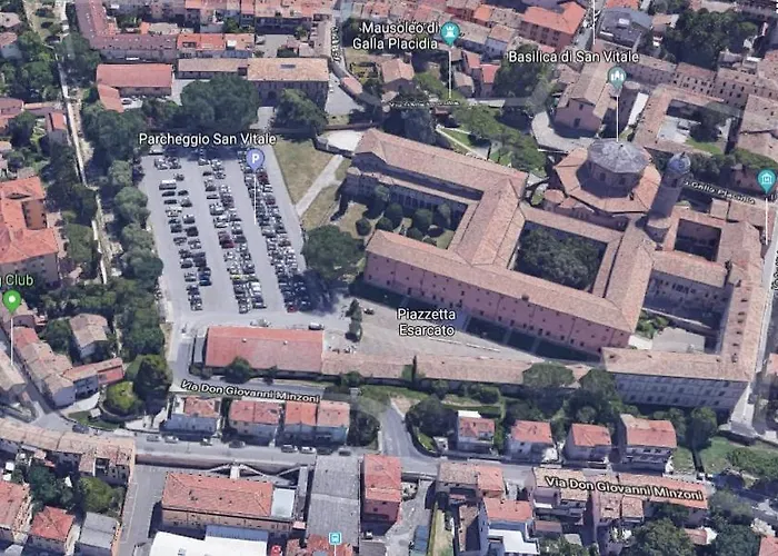 Appartamento Corte Cavour. Mansarda Nel Cuore Della